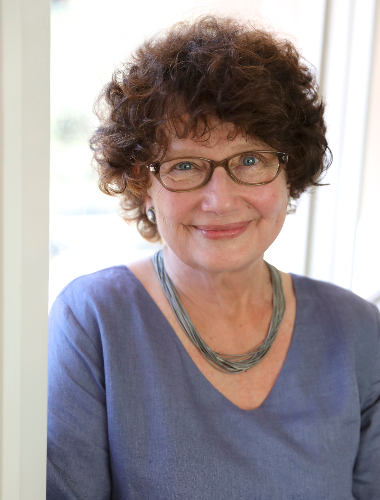 Vicki  Laveau-Harvie image